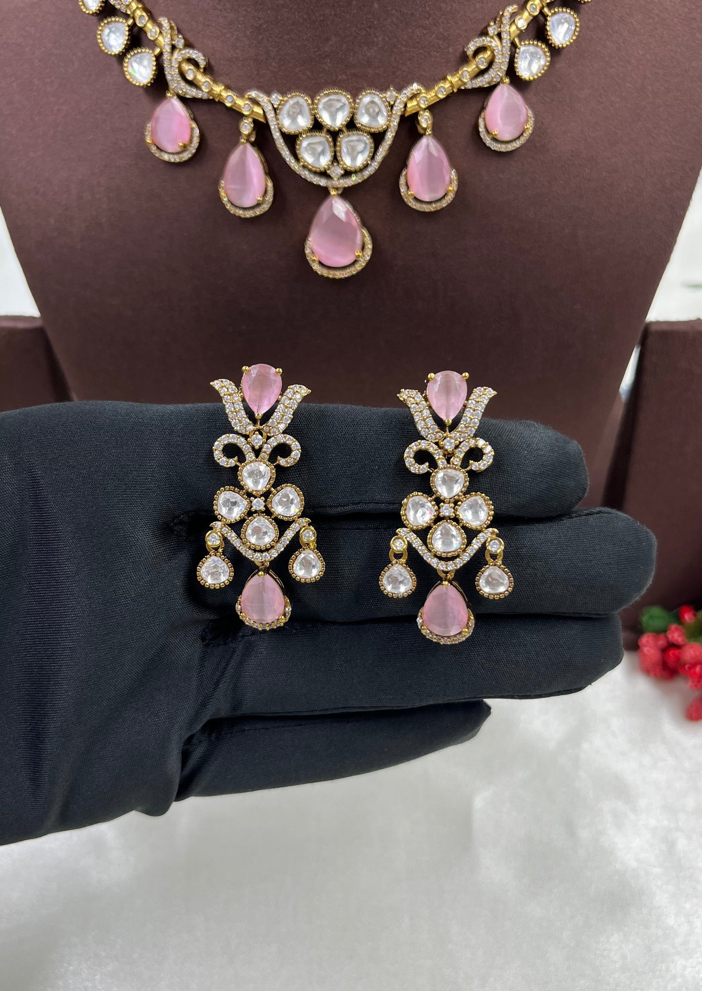 Suri Moissanite Halsi Necklace