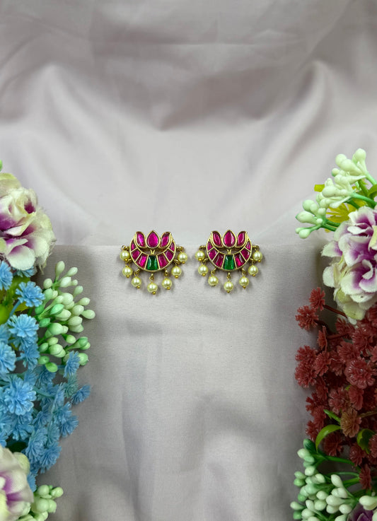 Samyukta Jaipuri Kundan Earing