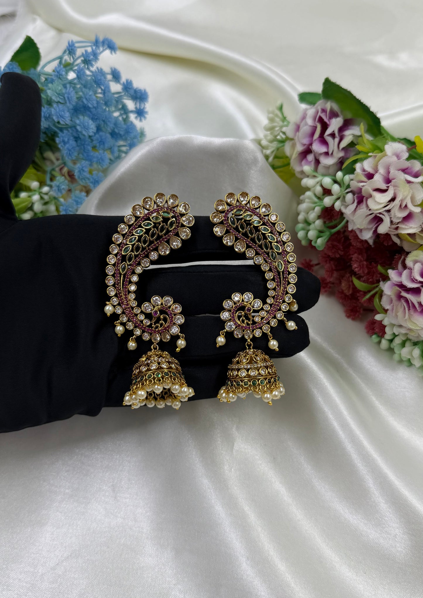 Katrina Traditional Victorian Earcuff