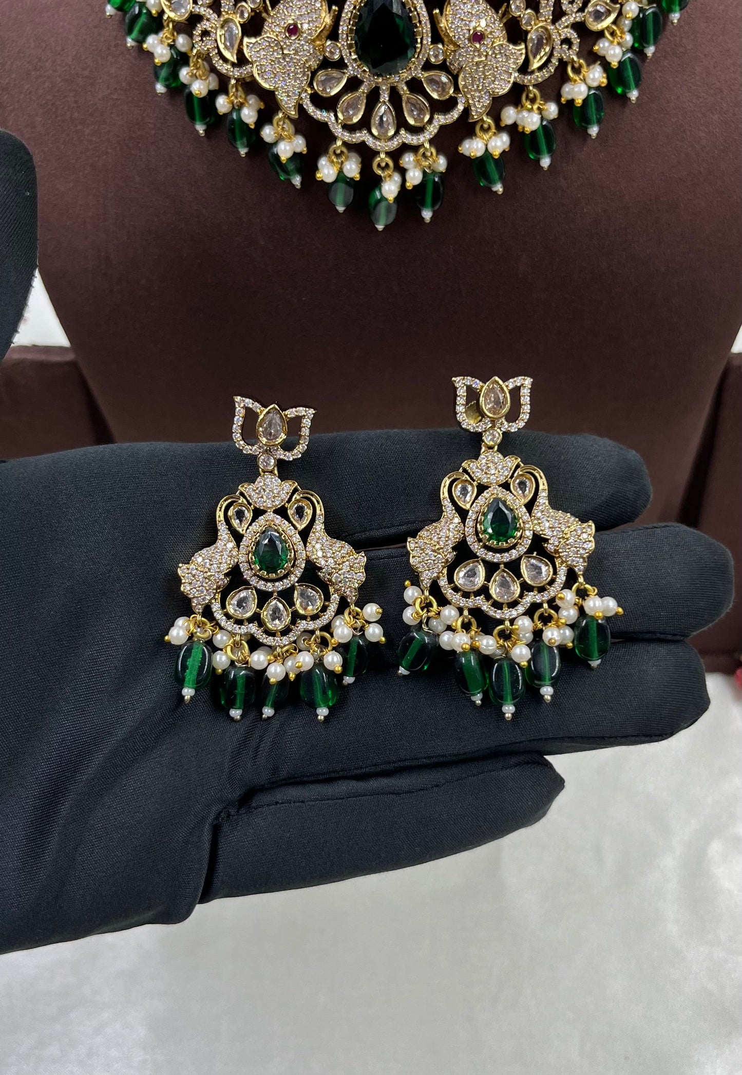 Heena Victorian Choker Necklace Set