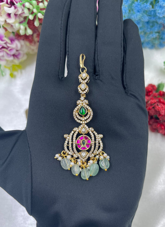 Varsha Victorian Mang Tika