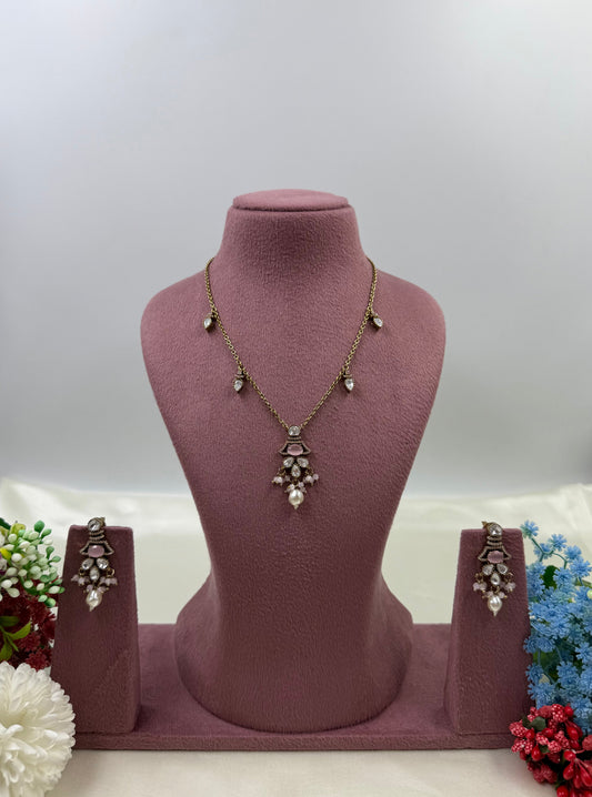 Himani Victorian Chain Pendant Necklace