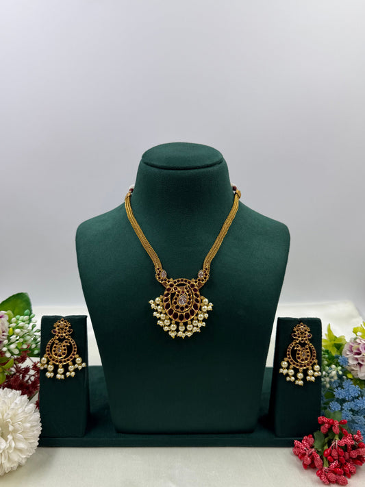 Komal Traditional Necklace
