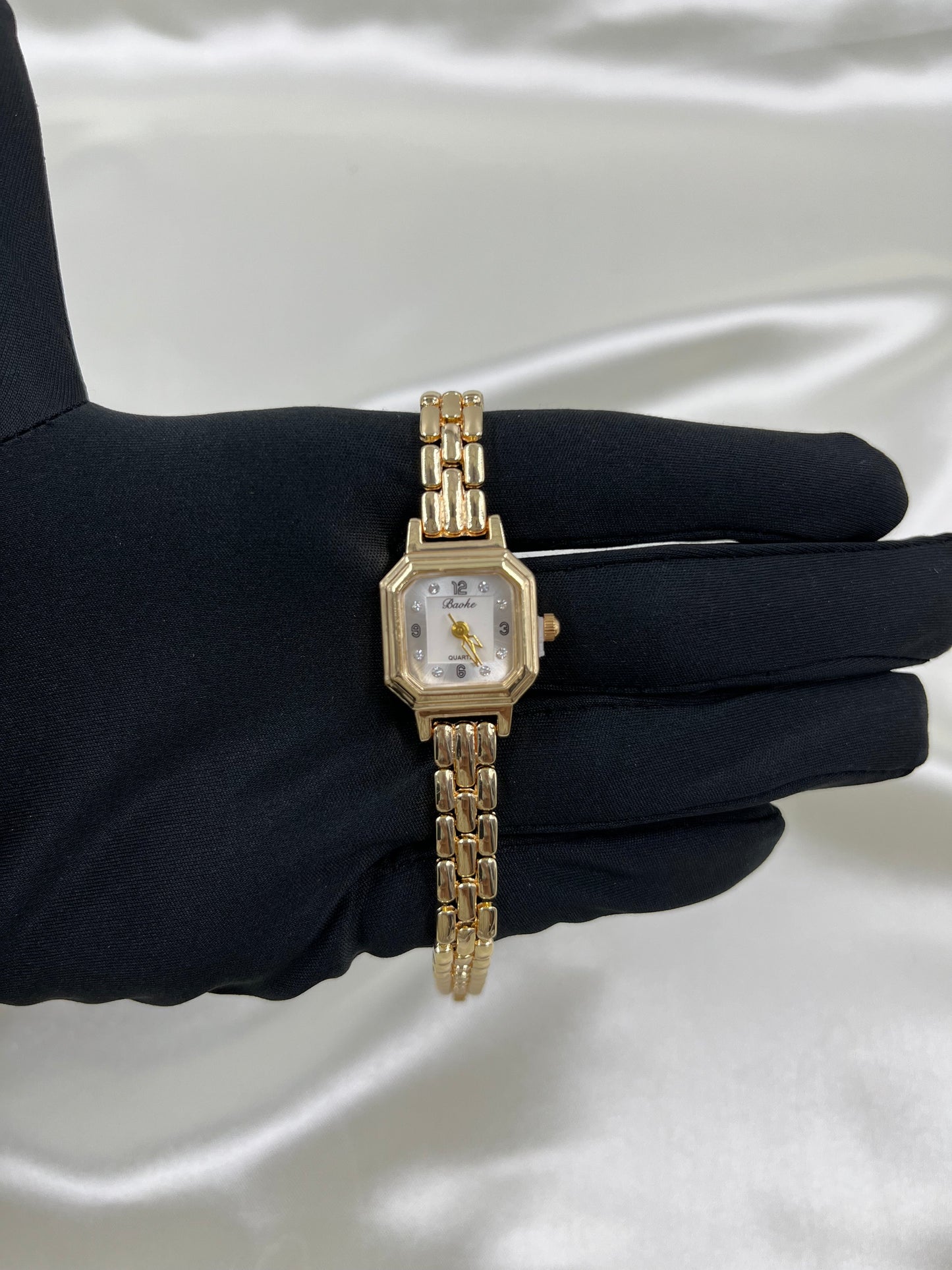 Lilli Anti-Tarnish Stainless Steel Watch (Adjustable)