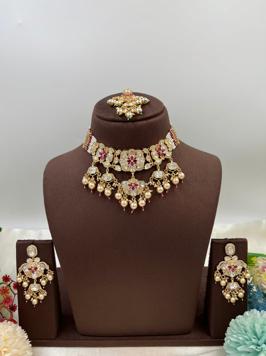 Noor Nazaakat Moissanite Kundan Necklace