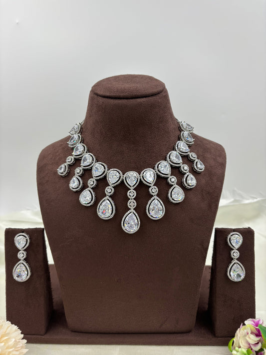 Sia Ad Regal Allure Necklace Set