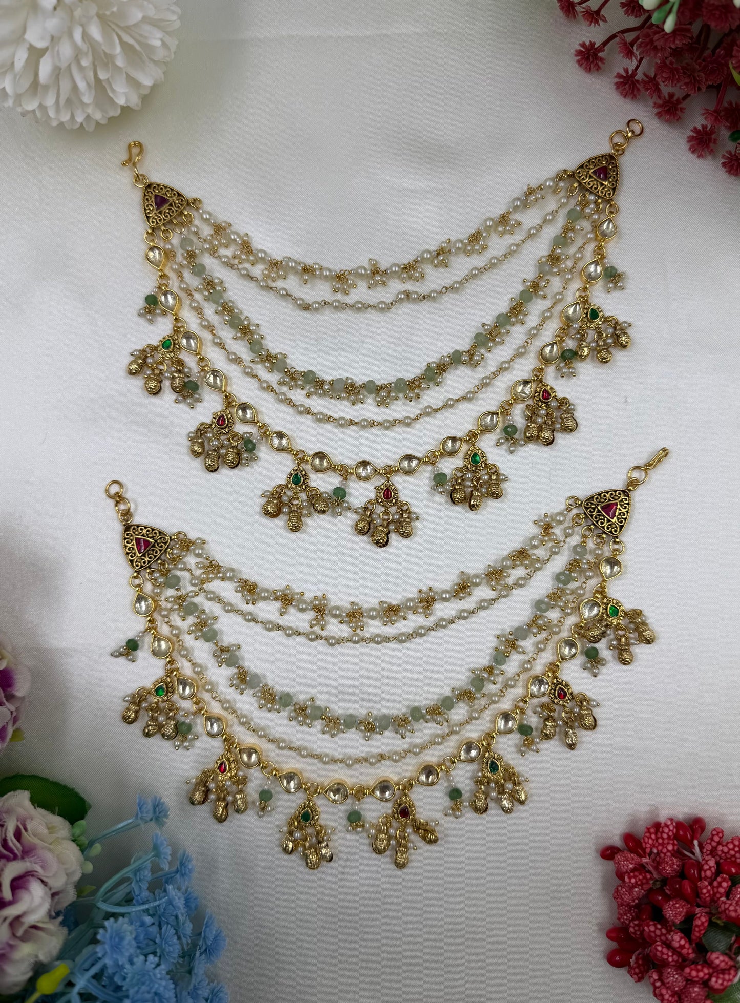 Ruchi Pachi Kundan Ear Chain