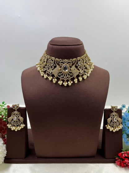 Heena Victorian Choker Necklace Set