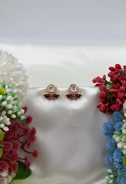 Iravati Moissanite Earring