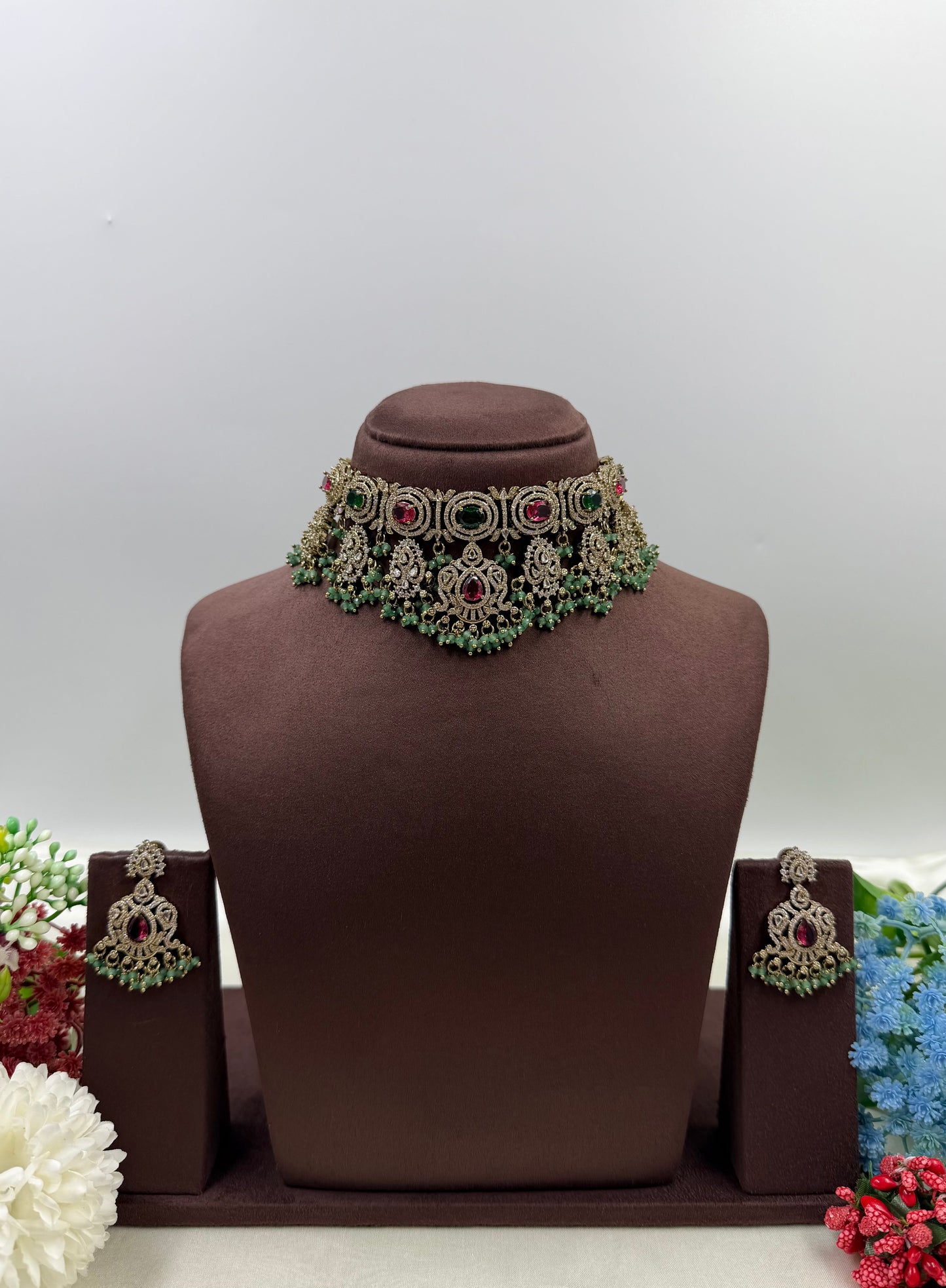 Lora Premium Victorian Choker Necklace Set
