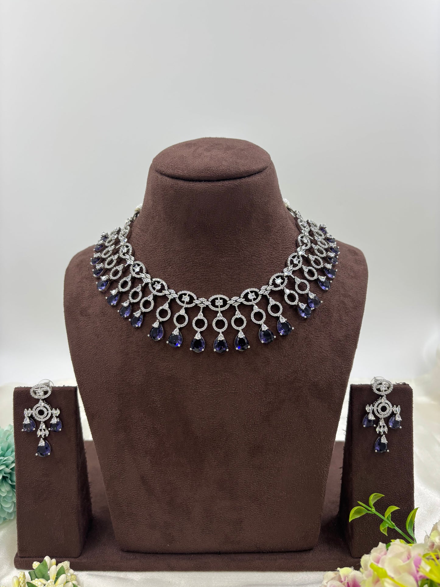 NORA AMERICAN DIMOND NECKLACE SET
