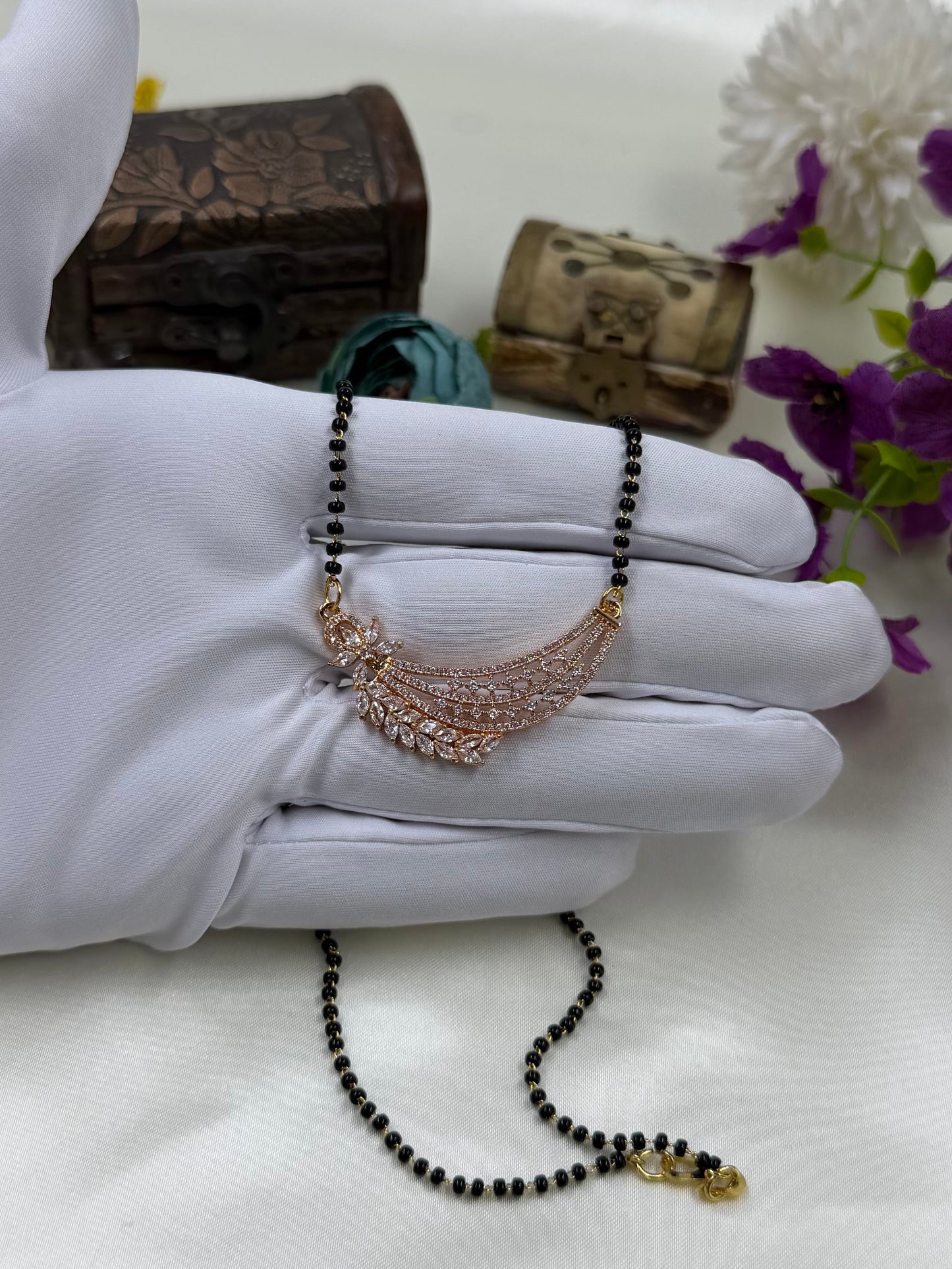 Leaf-Shaped Rose Gold Mangalsutra