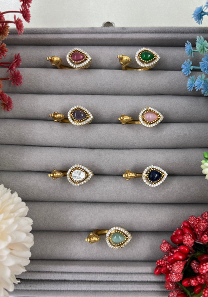The Royal Peackok Adjustable Kundan Finger Ring (Adjustable)