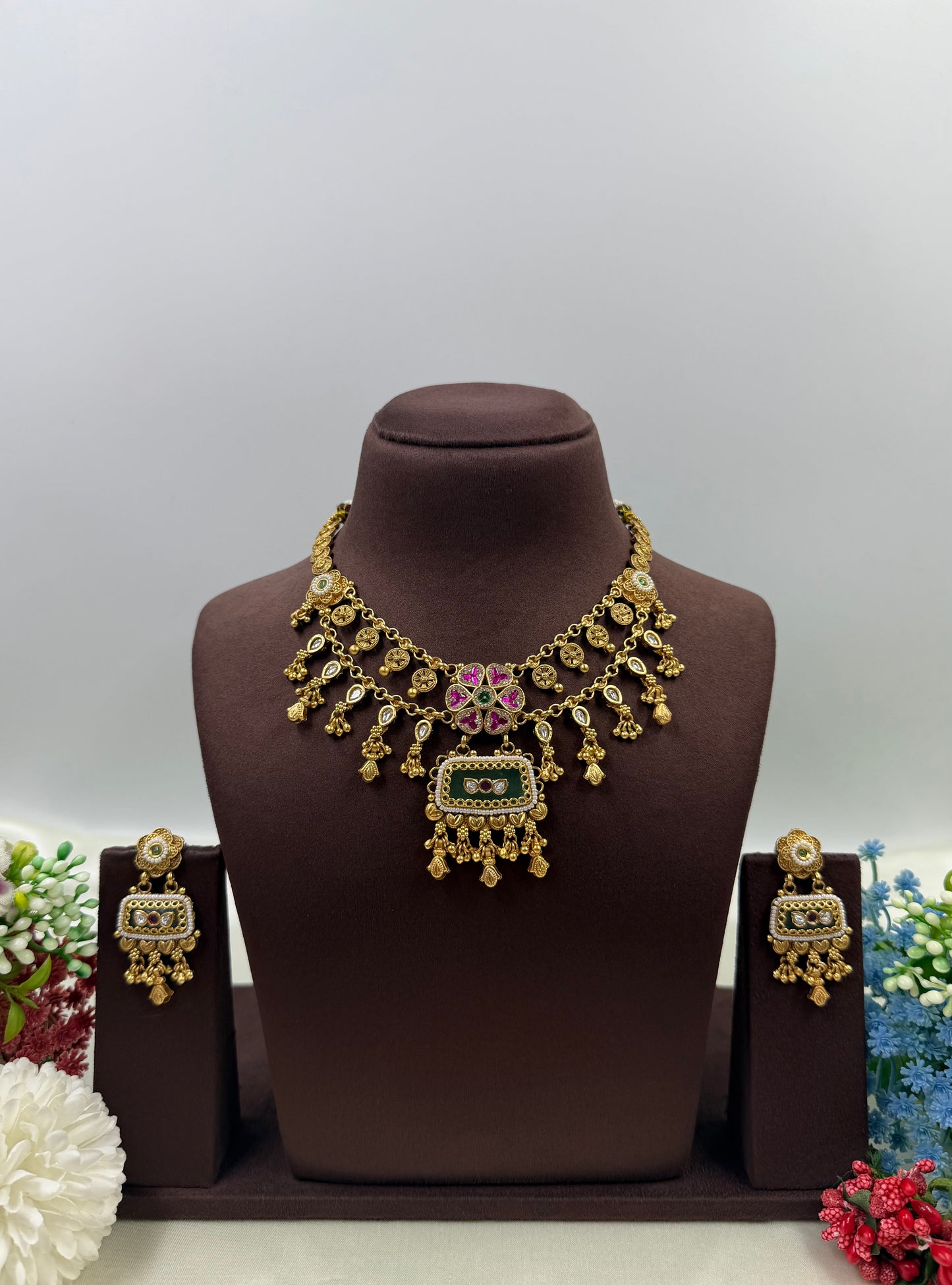 Yogita Heritage Chorski Delicate Necklace