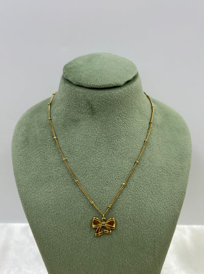 Bow Gold Necklace