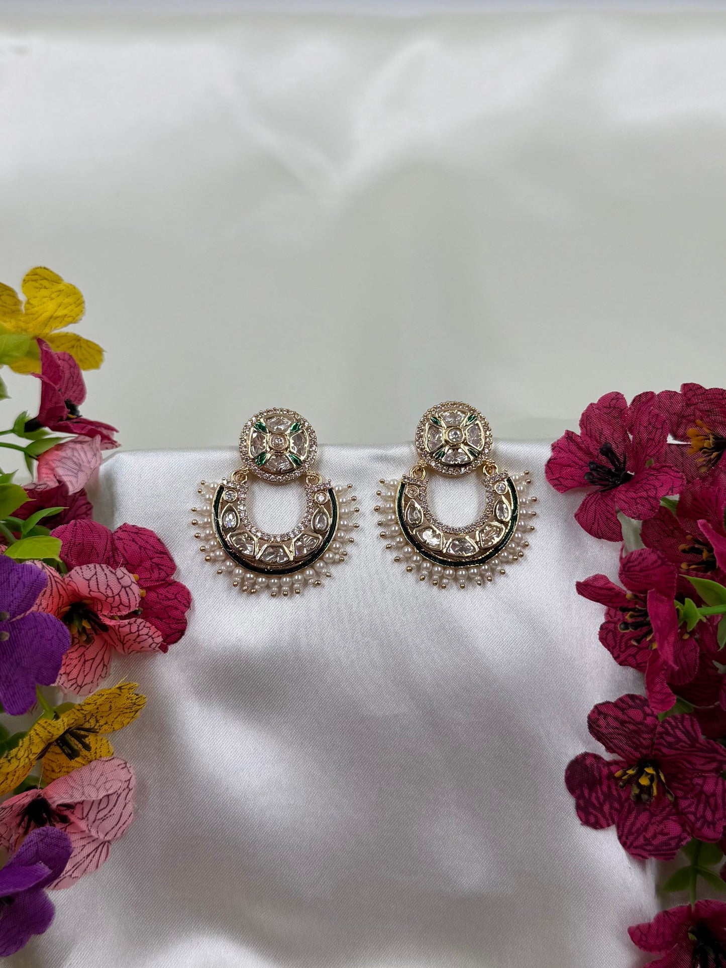 Nayeli Moissanite Earring
