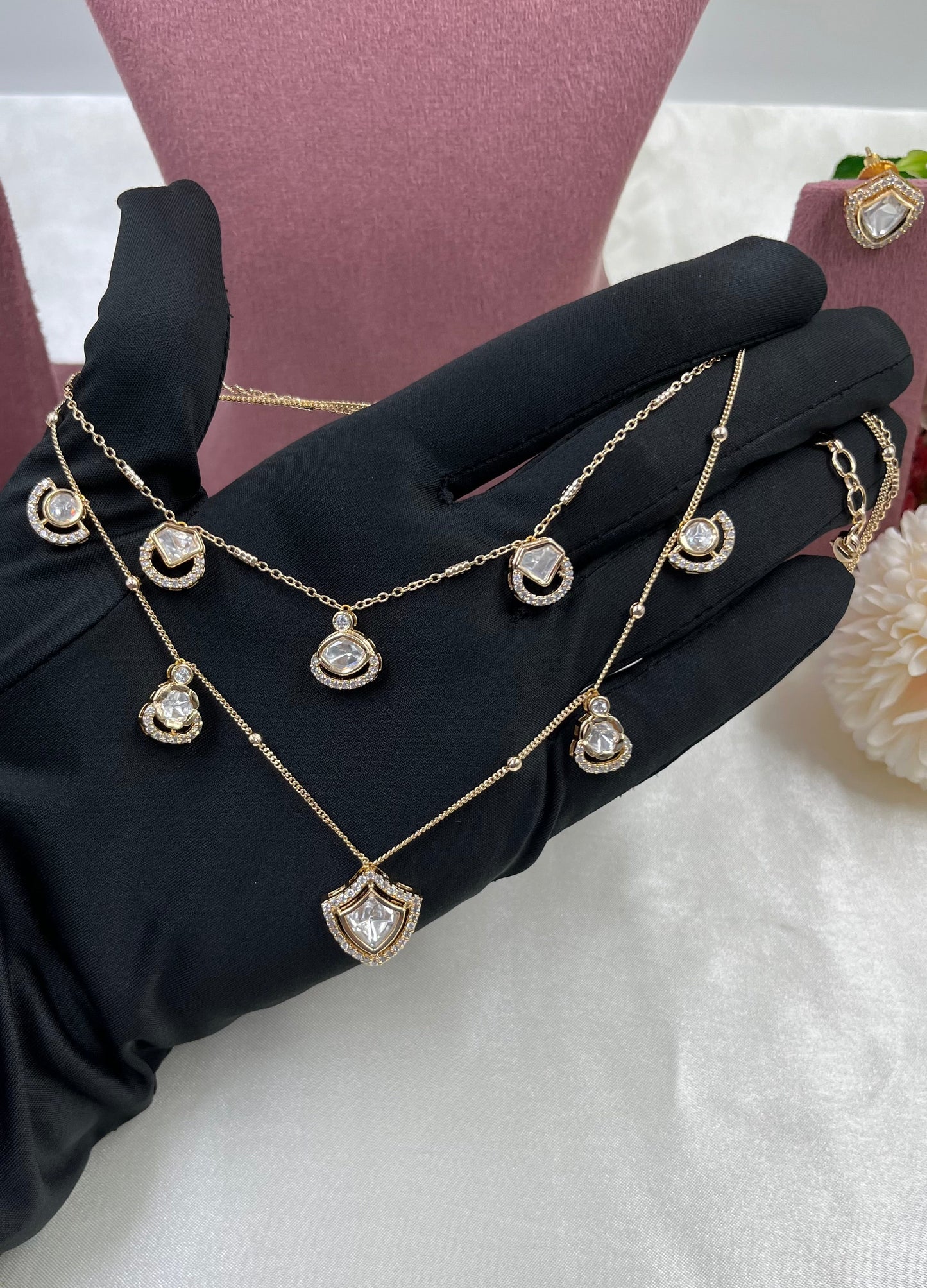 Manvi Moissanite Chain Pendant