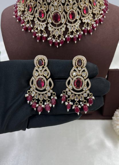 Suniti Premium Victorian Choker Necklace