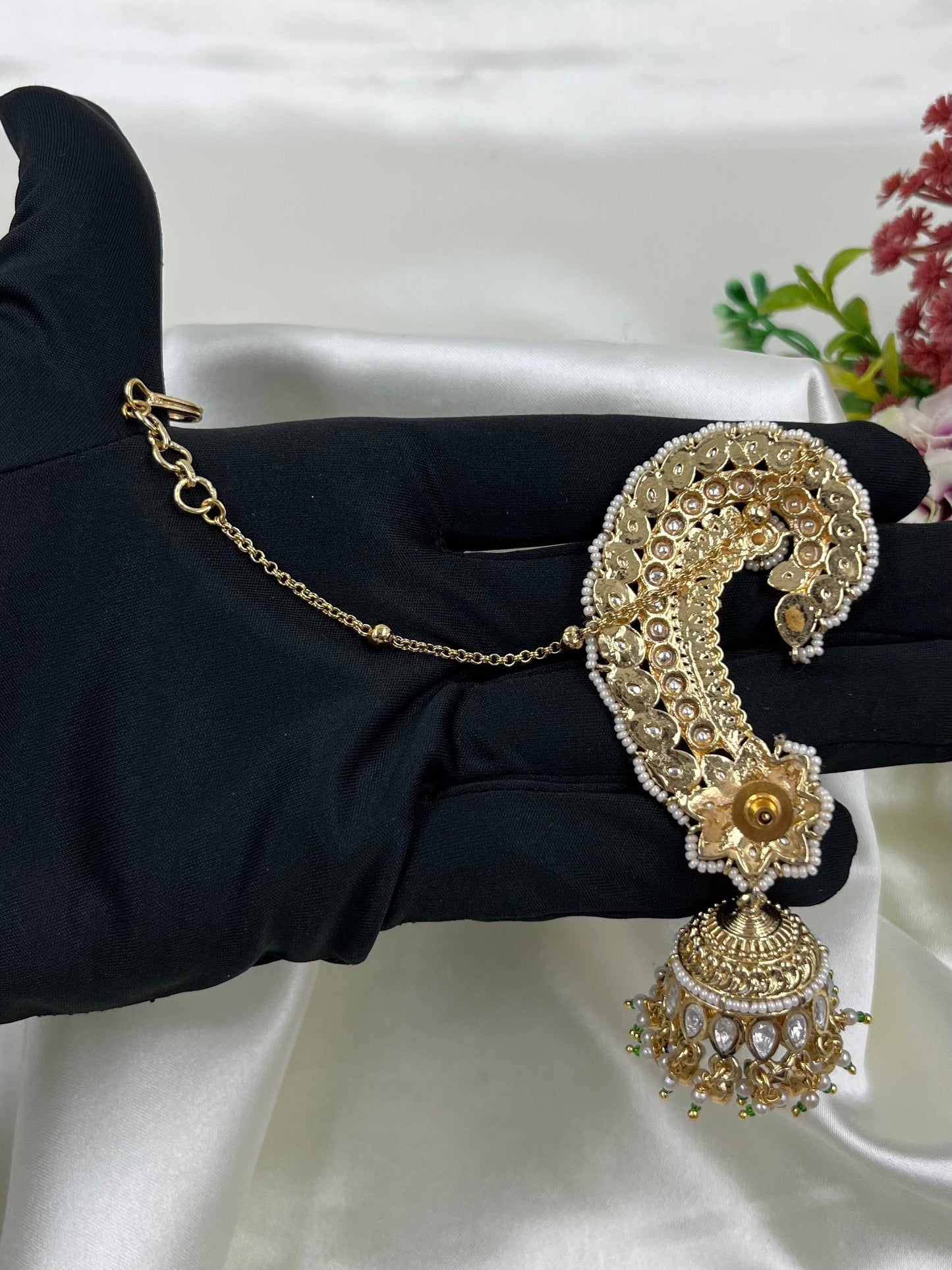 Tanu Traditional Earcuff