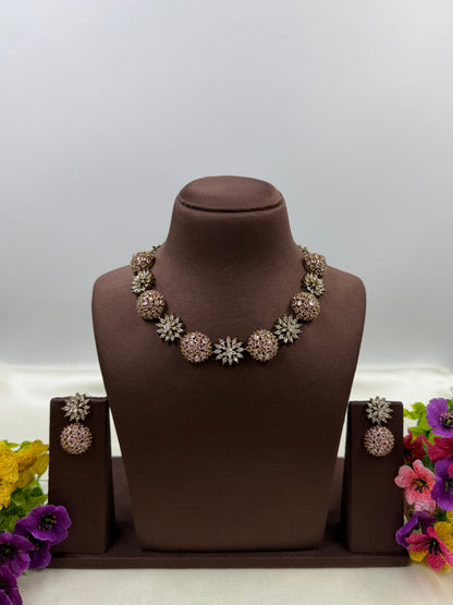 Vidhi Victorian Ad Necklace