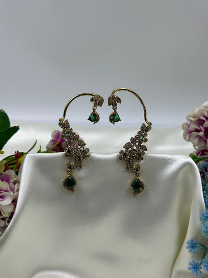 Kashish Victorian Earcuff