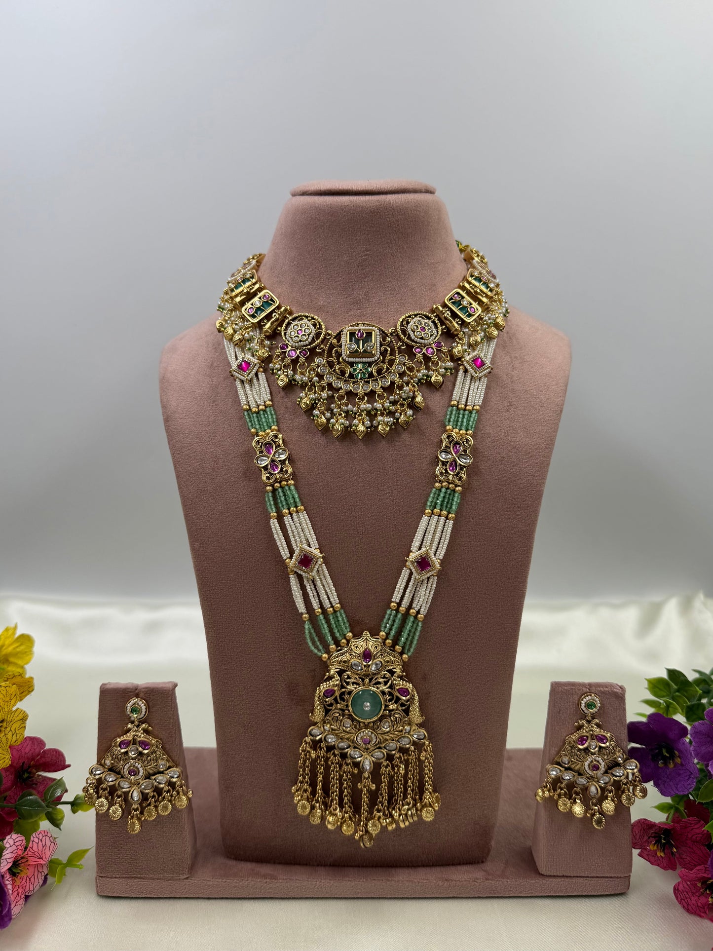 Vyraani Premium Heritage Combo Set