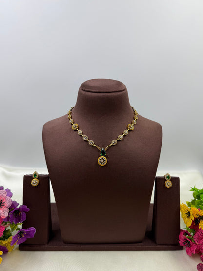 Alicia Victorian Delicate Necklace