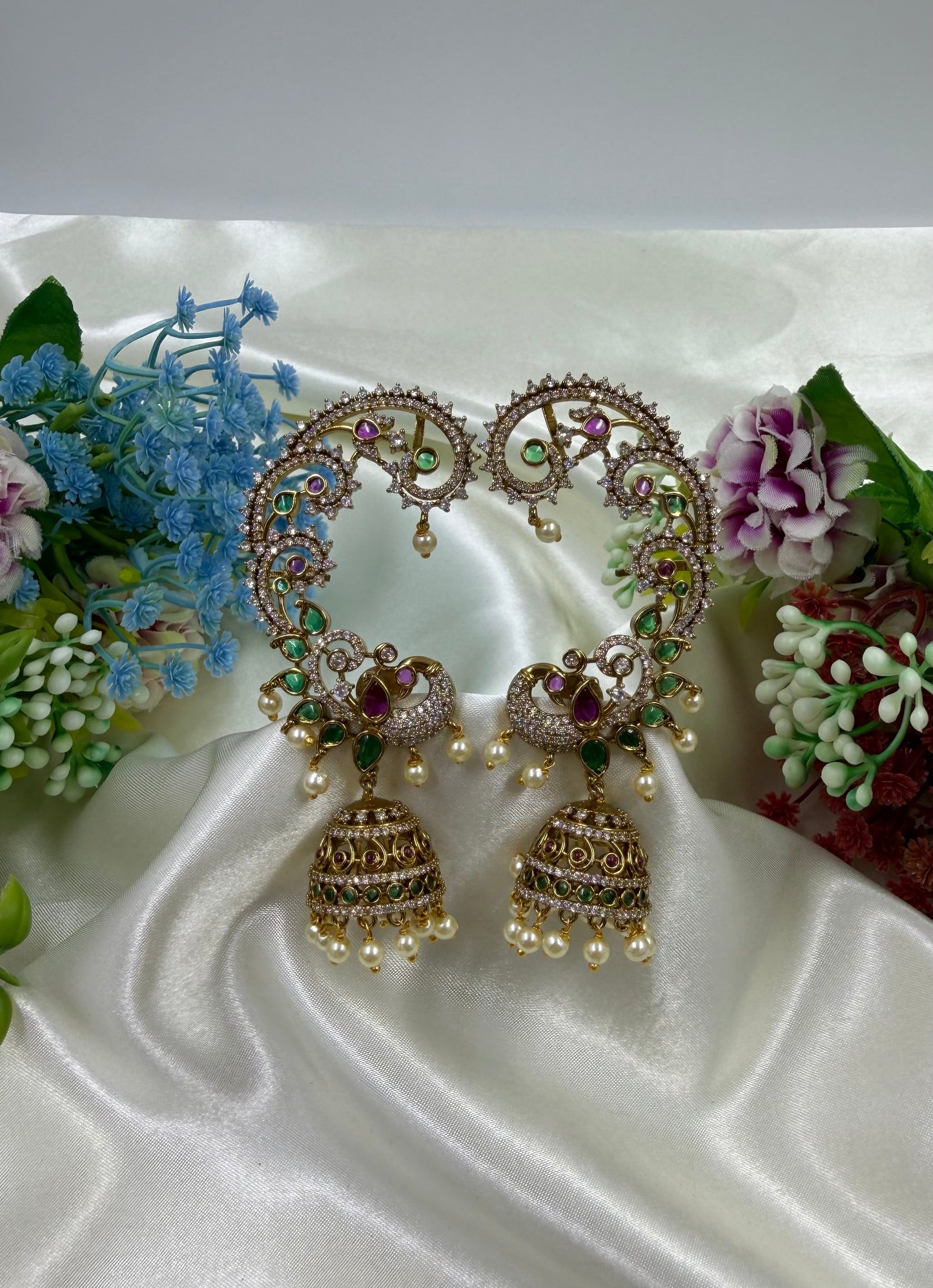 Tina Traditional Victorian Earcuff