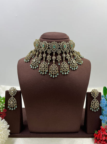 Hira Victorian Ad Choker Necklace