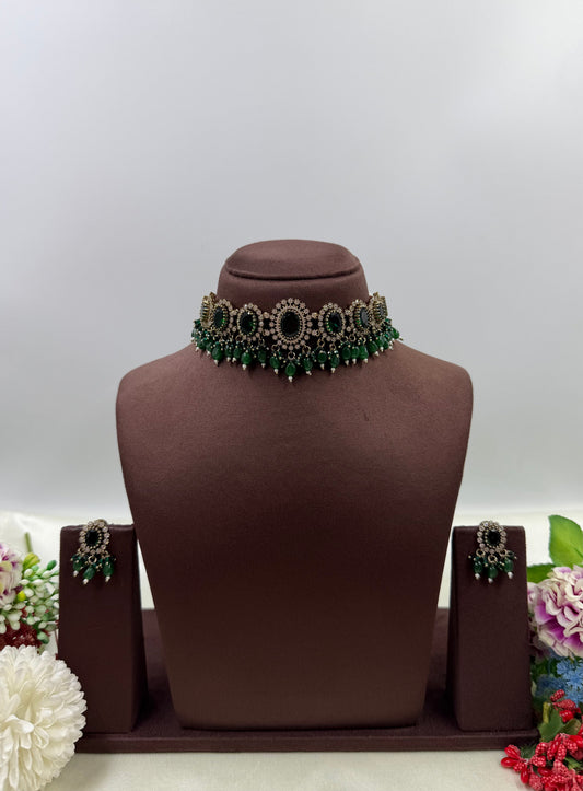 Mukta Premium Victorian Choker Necklace Set
