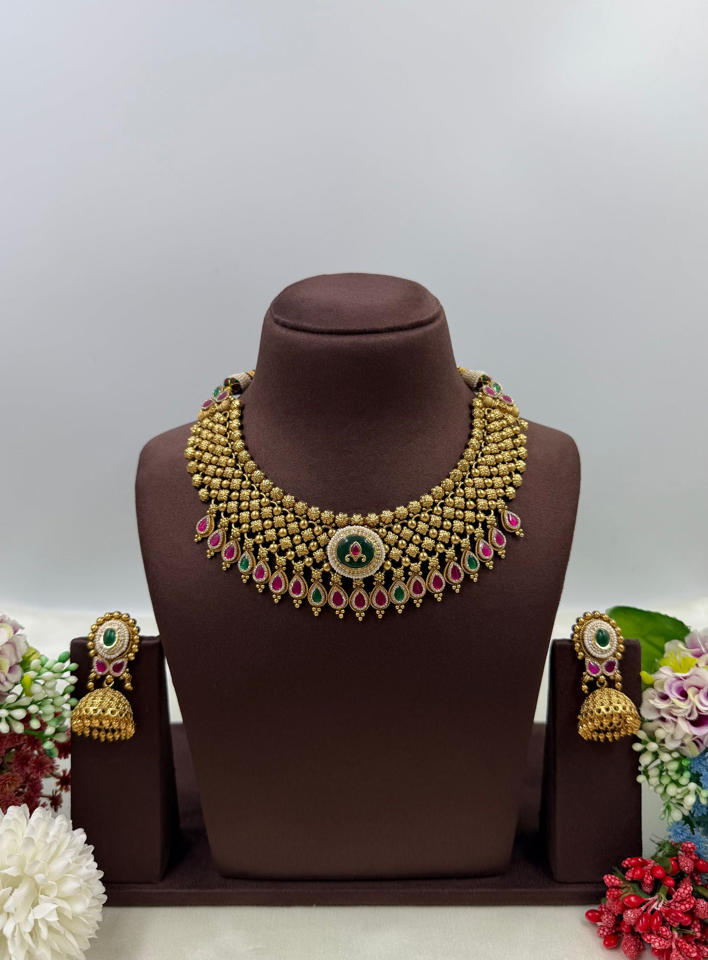 Aishani Heritage Necklace Set