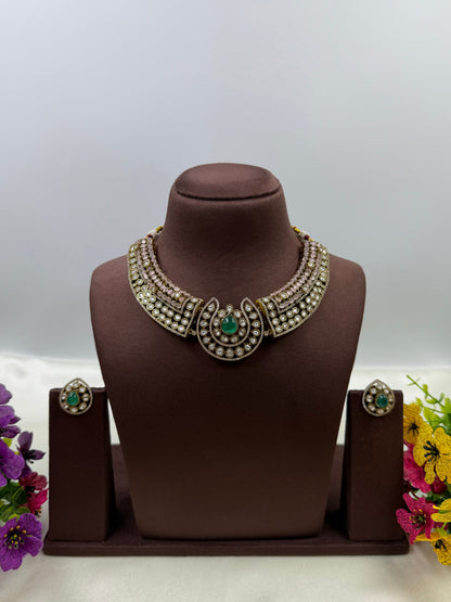 Sofia Victorian Necklace