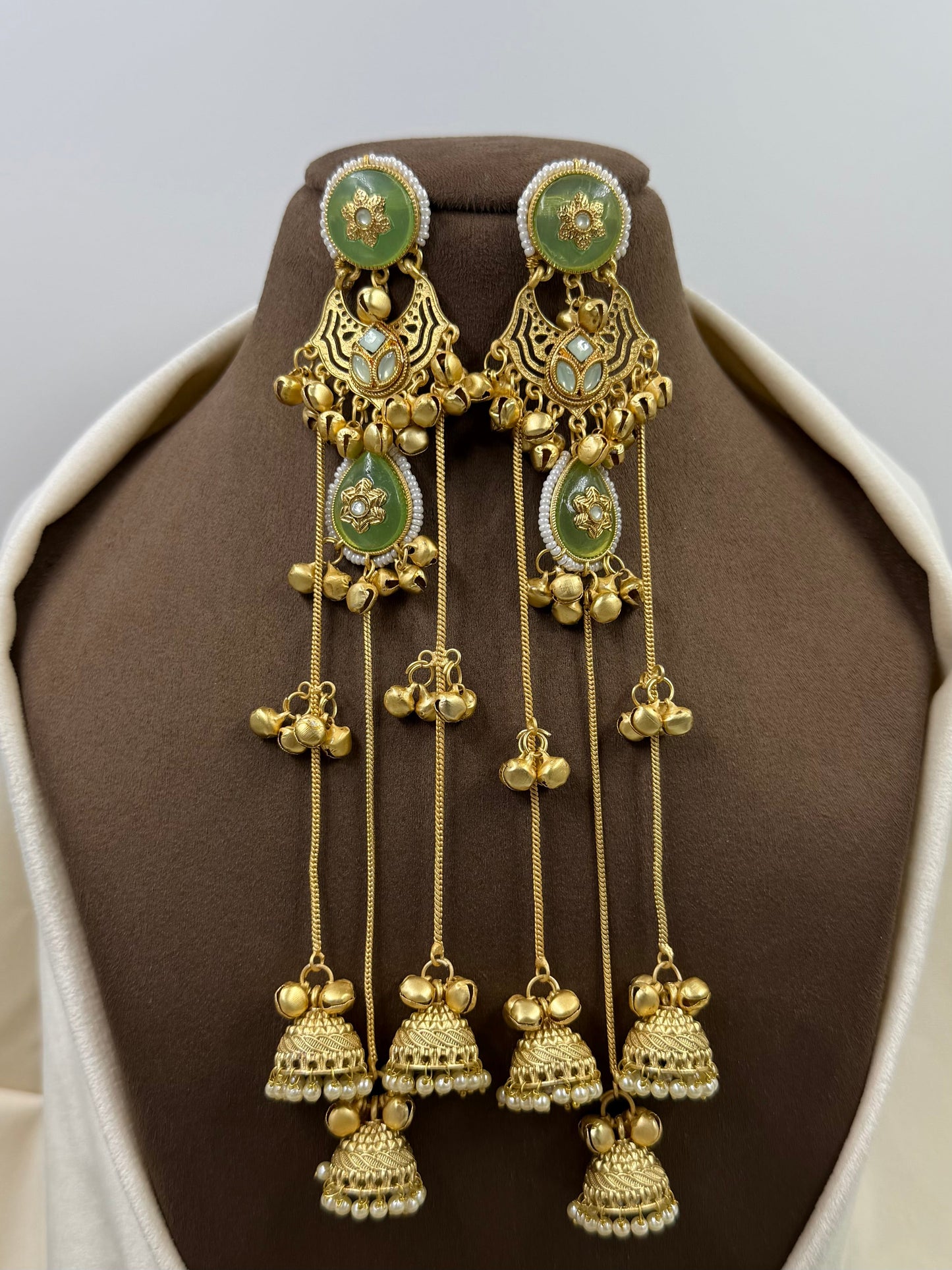 Hania Kashmiri Earing