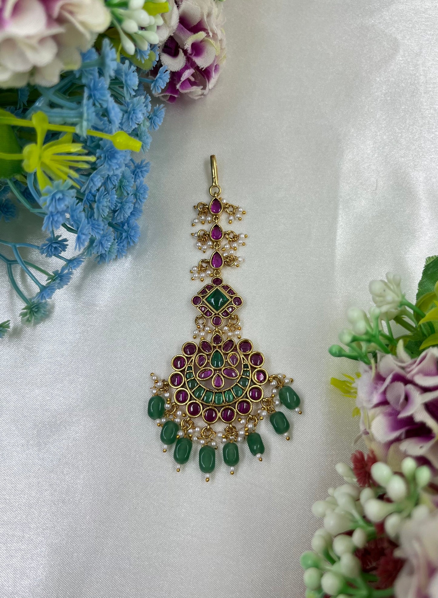 Hina Premium Victorian Traditional Mang Tika