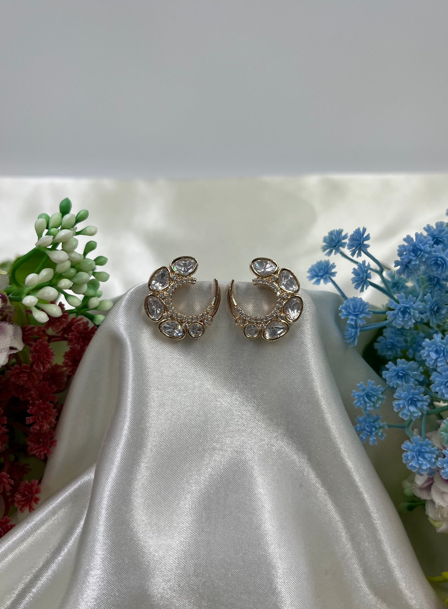 Kunti Moissanite Premium Tops