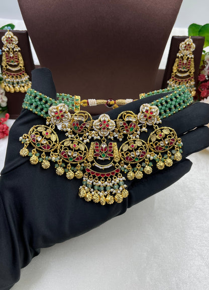Suman Pachi Kundan Necklace
