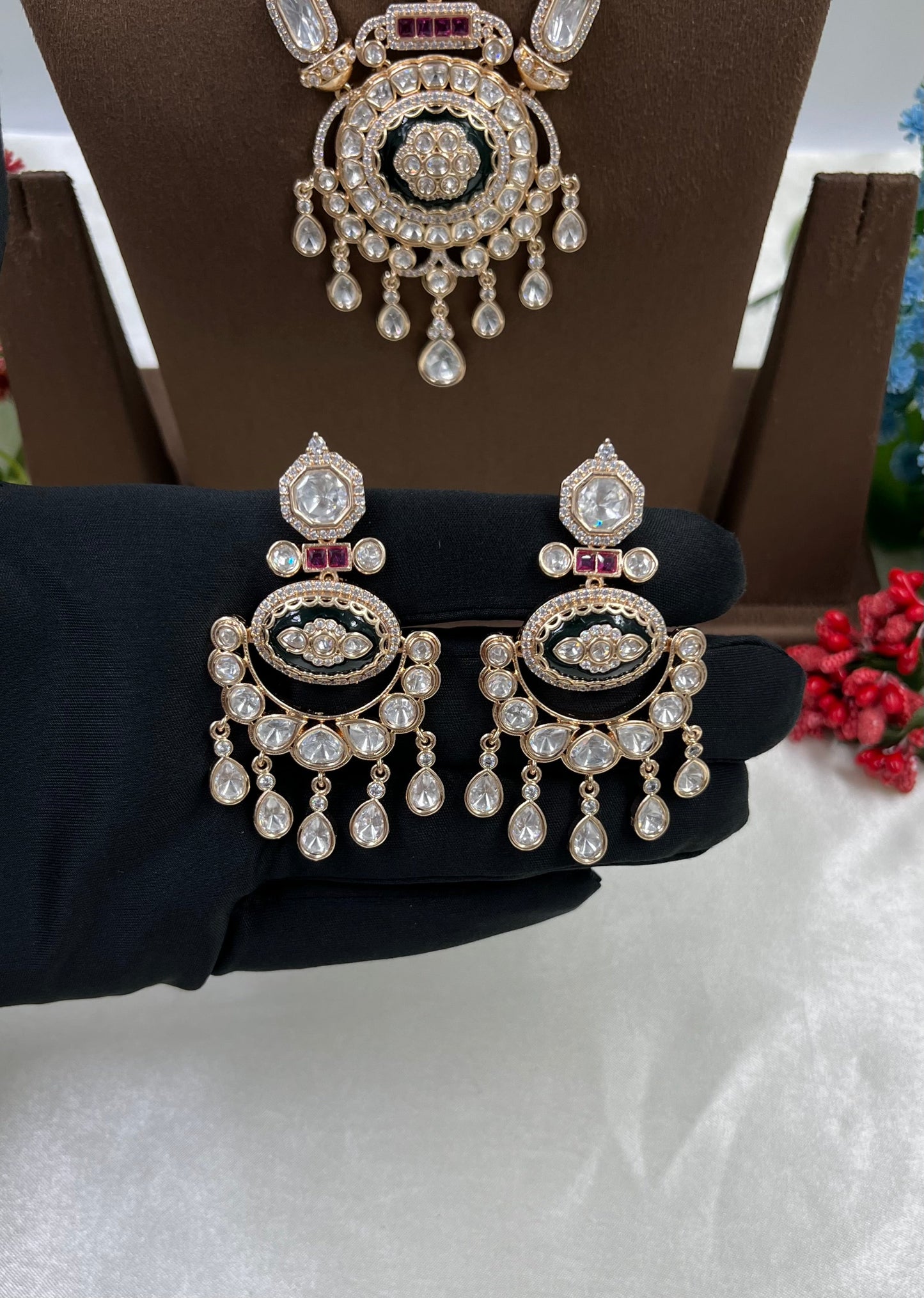 Trisha Combo Moissanite Kundan Necklace