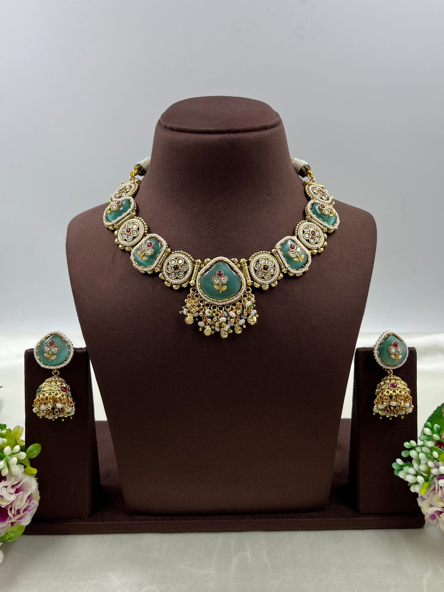 Amara Emerald Elegance Necklace