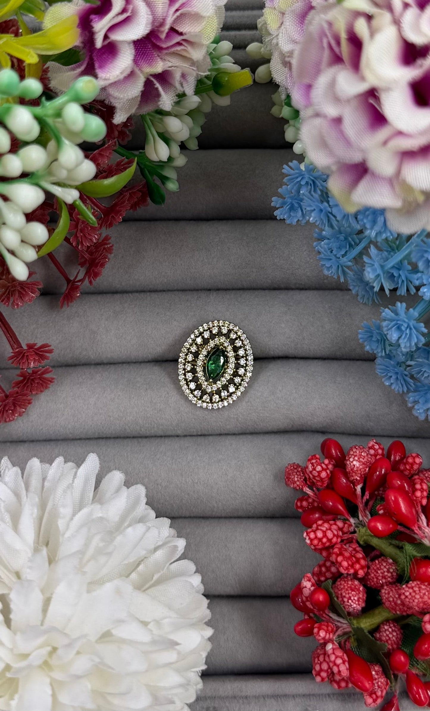 Yajna Victorian American Diamond Ring (Adjustable)