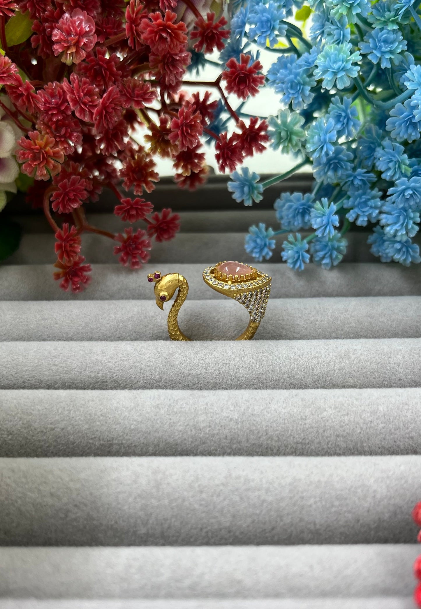 The Royal Peackok Adjustable Kundan Finger Ring (Adjustable)