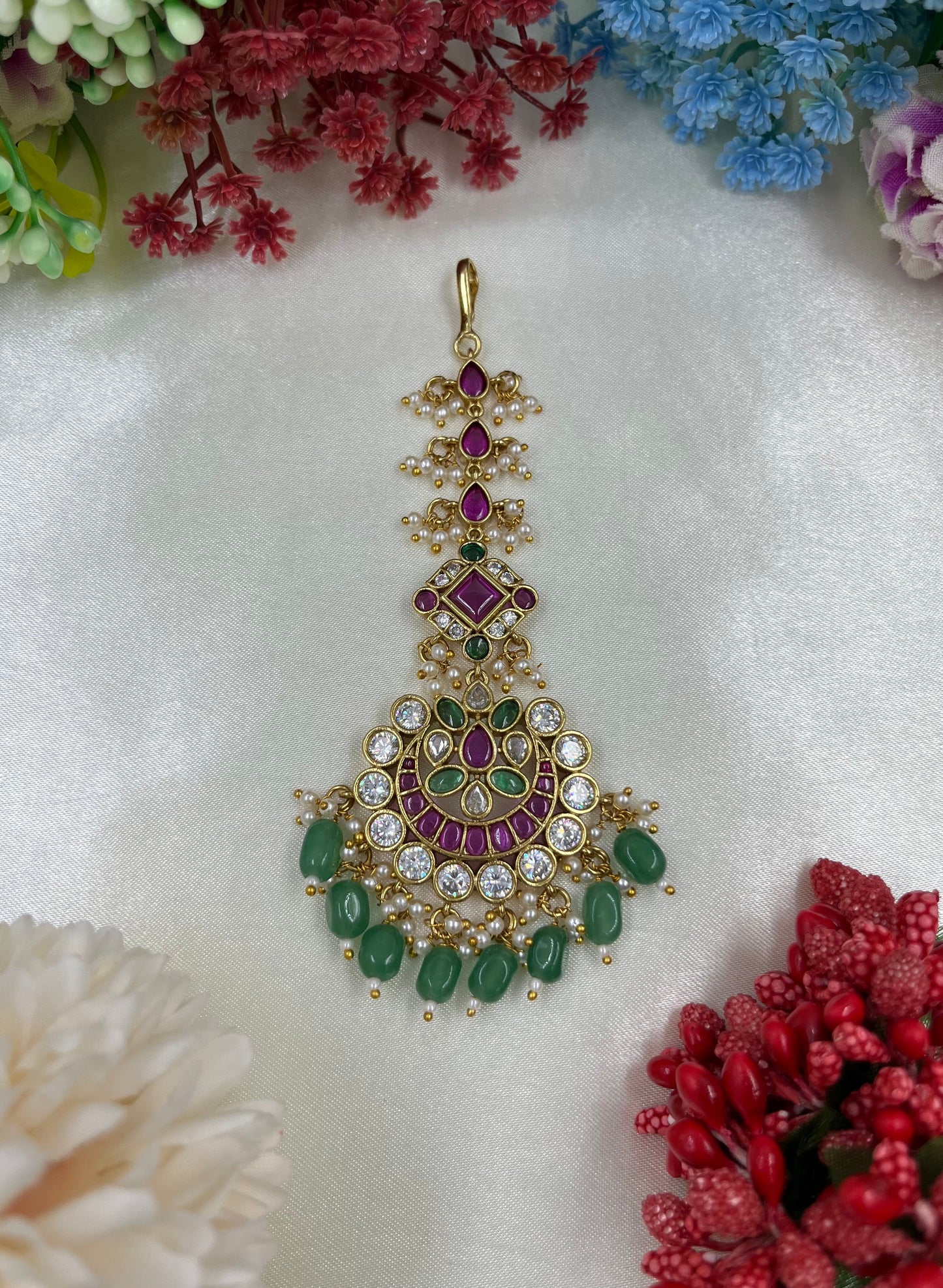 Hina Premium Victorian Traditional Mang Tika