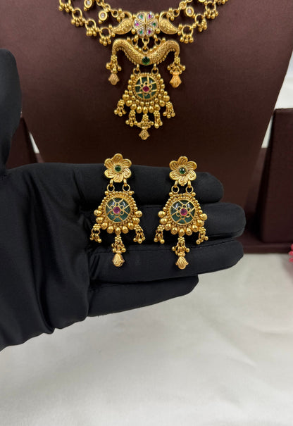 Avantika Heritage Delicate Necklace