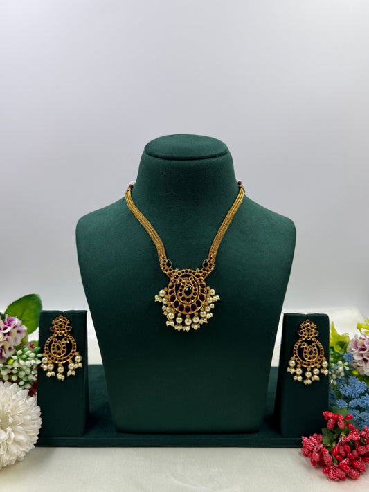Komal Traditional Necklace