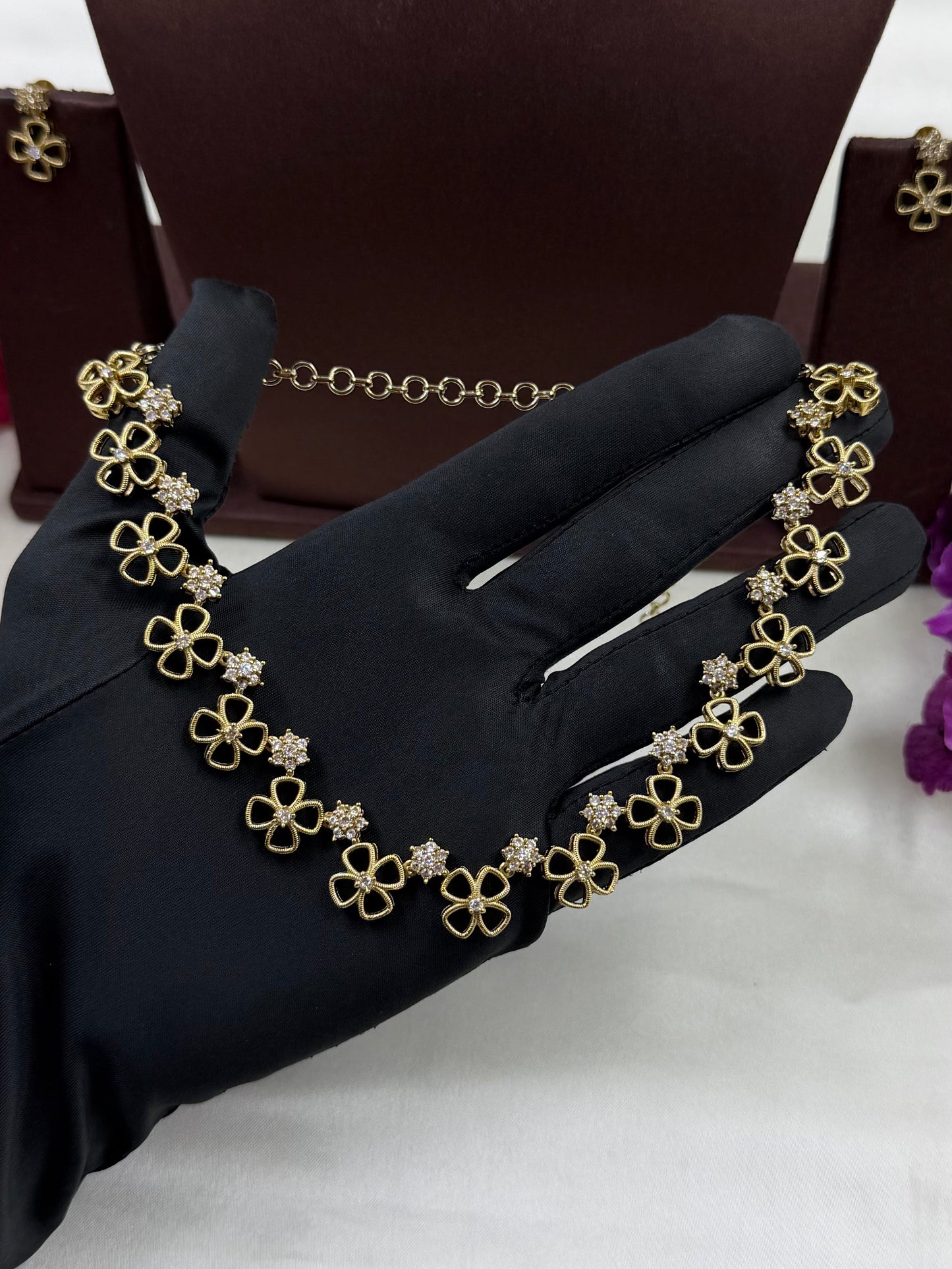 Ayesha Victorian Delicate Necklace
