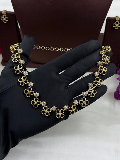 Ayesha Victorian Delicate Necklace