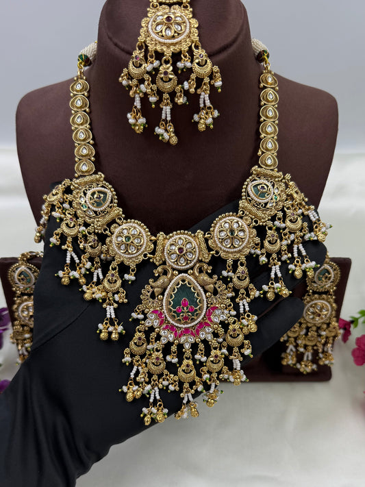 Chitra Heritage Semi Bridal Set