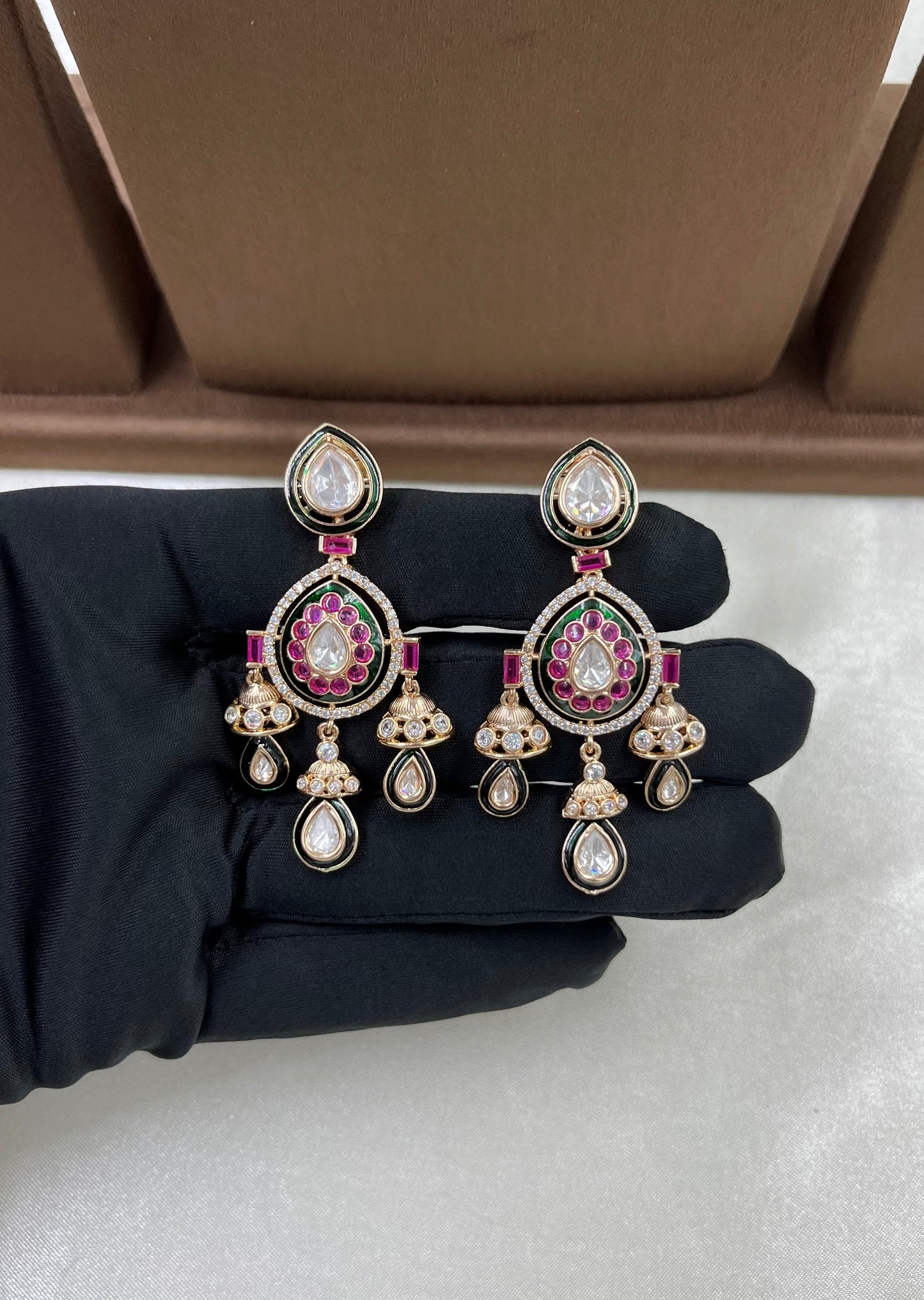Trisha Combo Moissanite Kundan Necklace