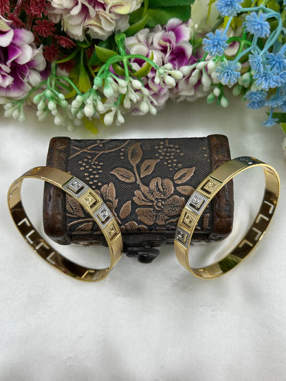 Vedika Premium Two-tone Bangles