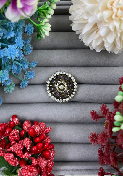 Regal Victorian Ad Ring