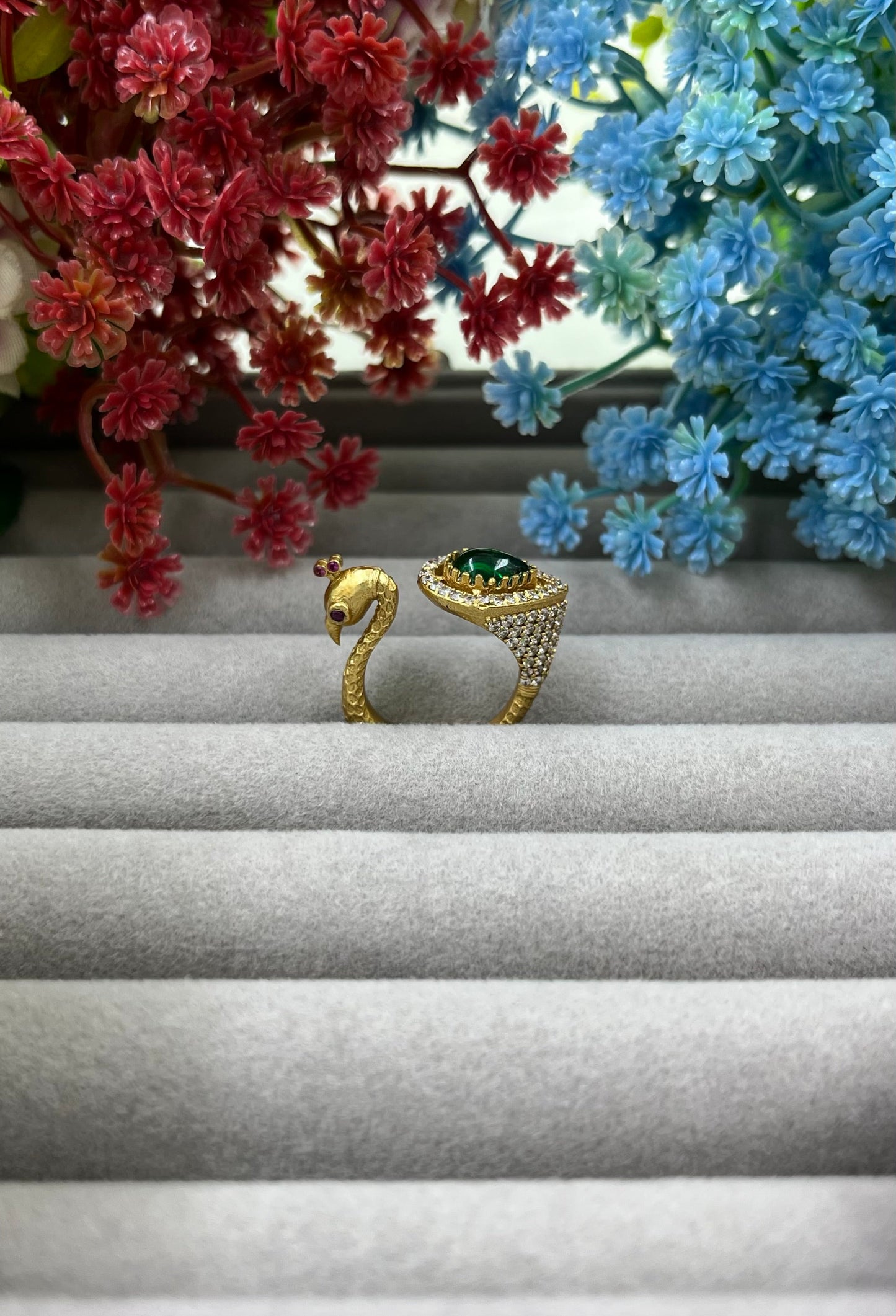 The Royal Peackok Adjustable Kundan Finger Ring (Adjustable)